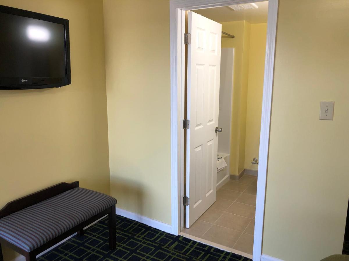 Rosewood Motel East Wareham Екстериор снимка